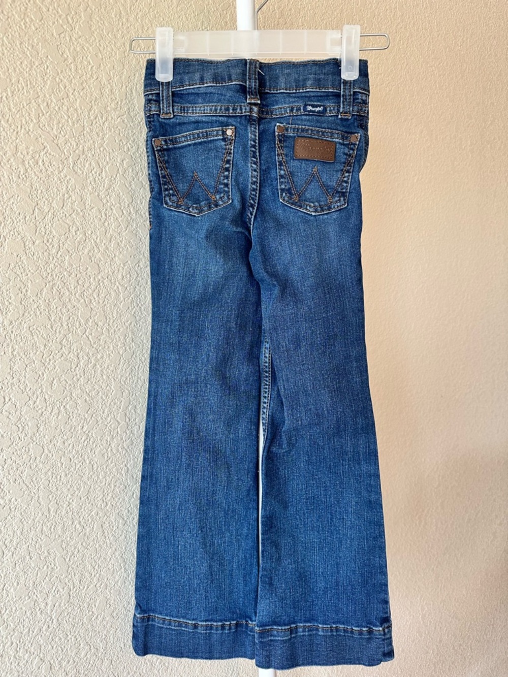 Girls Wrangler trouser style jeans size 6 slim in VEUC - Picture 2 of 5